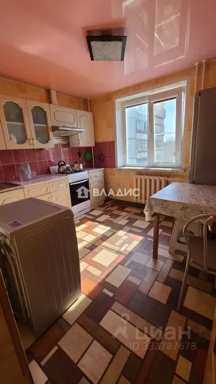 2-к кв. Коми, Сыктывкар ул. Малышева, 19 (51.9 м) - Фото 1