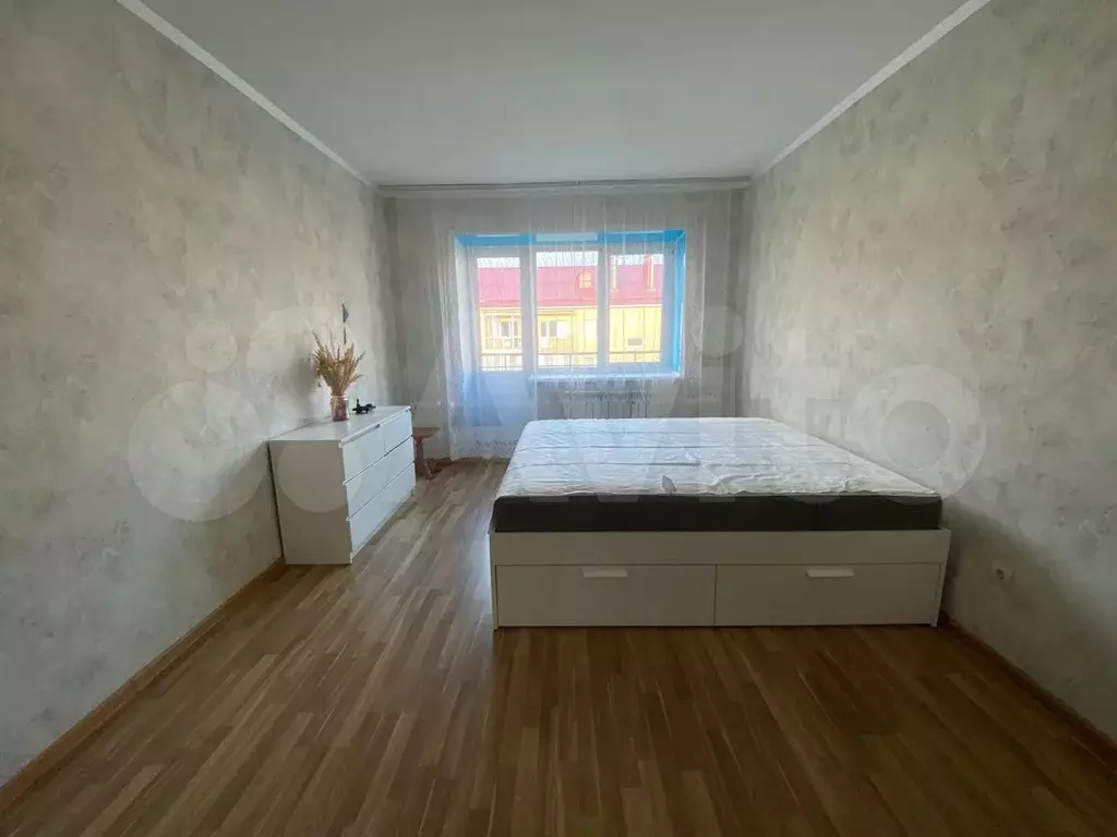 1-к. квартира, 40 м, 3/3 эт. - Фото 1