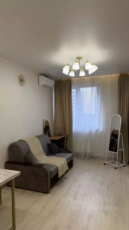 Студия Москва Внуковское поселение, ул. Анны Ахматовой, 11к1 (20.0 м) - Фото 1