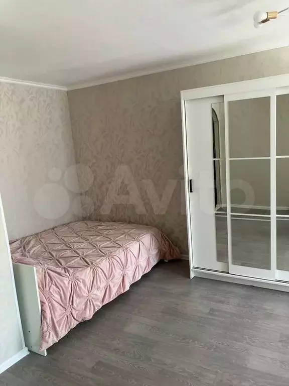 1-к. квартира, 32 м, 5/5 эт. - Фото 1