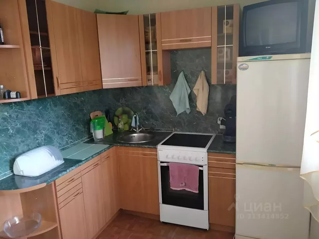 1-к кв. Белгородская область, Старый Оскол Восточный мкр, 47 (39.0 м) - Фото 1