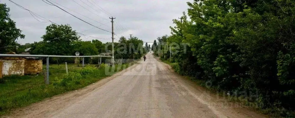 Участок в Крым, Советский район, Чапаевское с/пос, с. Новый Мир  (6.0 ... - Фото 1