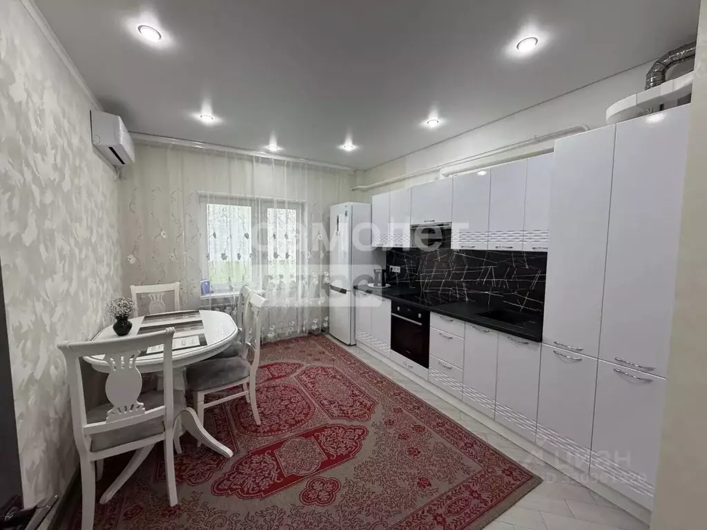 2-к кв. Краснодарский край, Абинск ул. Горького (71.7 м) - Фото 1