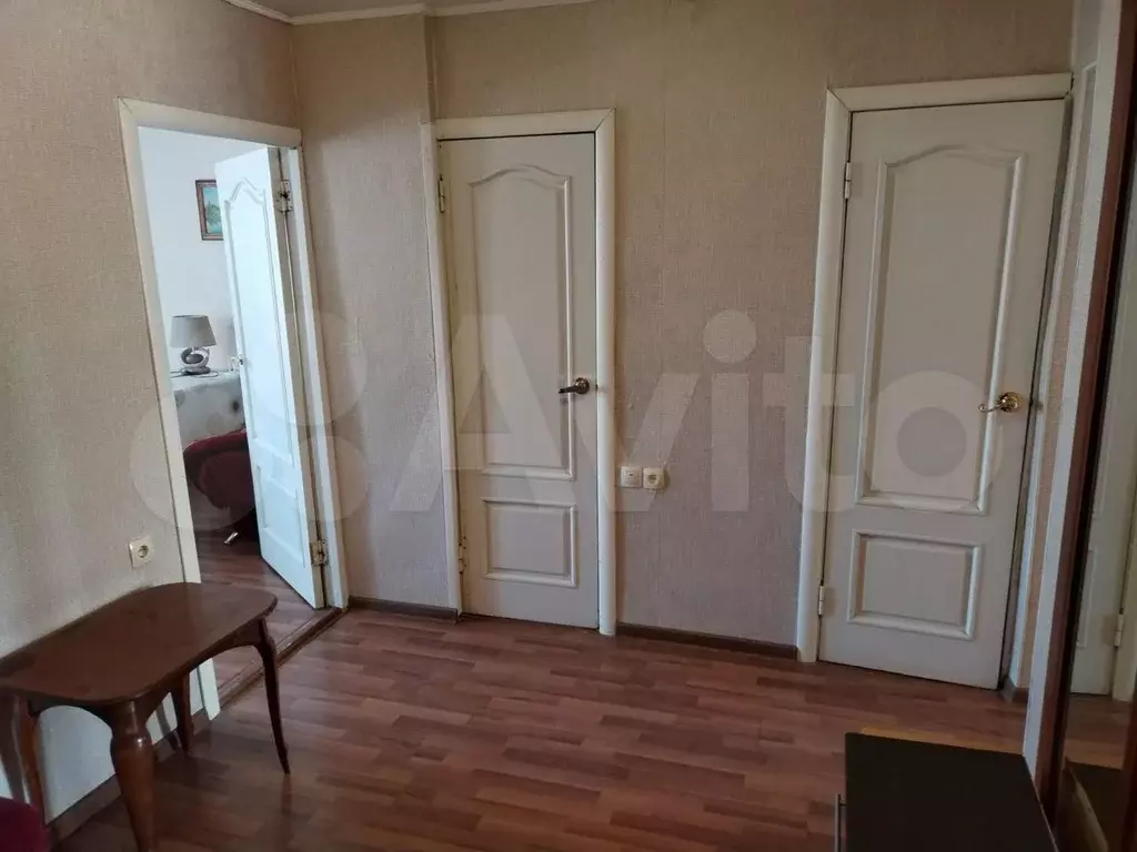 3-к. квартира, 60 м, 4/5 эт. - Фото 1