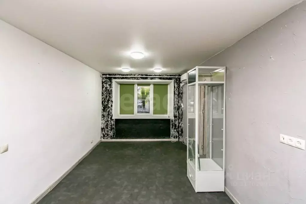 2-к кв. Тюменская область, Тюмень Фабричная ул., 20 (45.0 м) - Фото 0