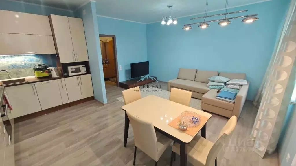 3-к кв. Омская область, Омск ул. Перелета, 34 (76.7 м) - Фото 1