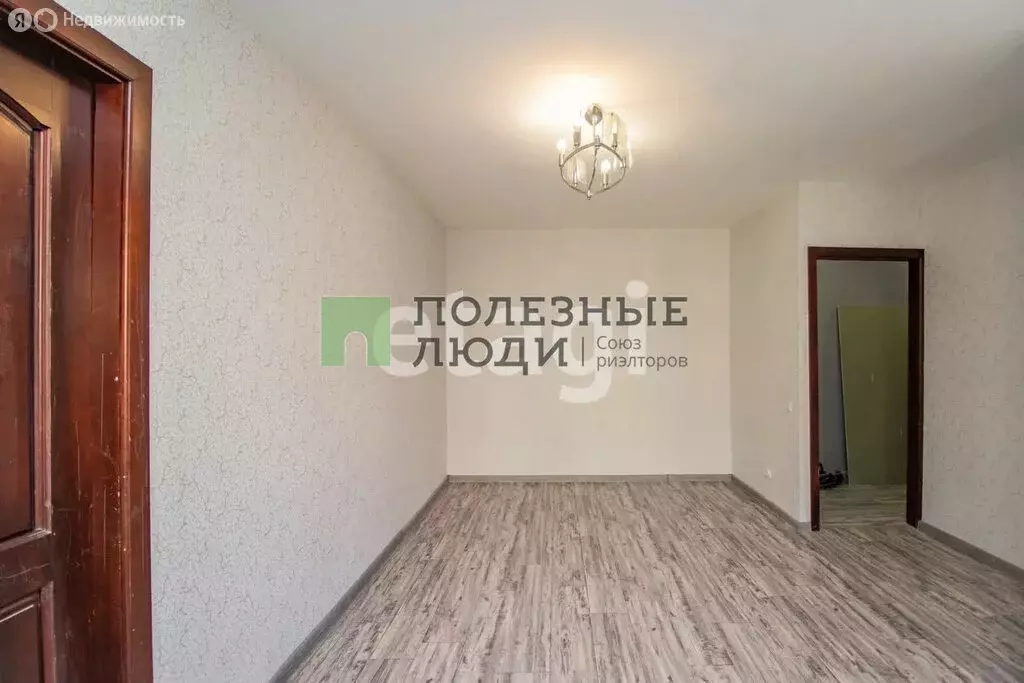 2-комнатная квартира: Красноярск, Астраханская улица, 1 (45.1 м) - Фото 1