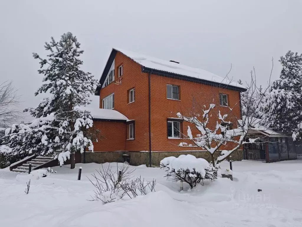 Дом в Московская область, Дмитровский муниципальный округ, Икша пгт ... - Фото 1