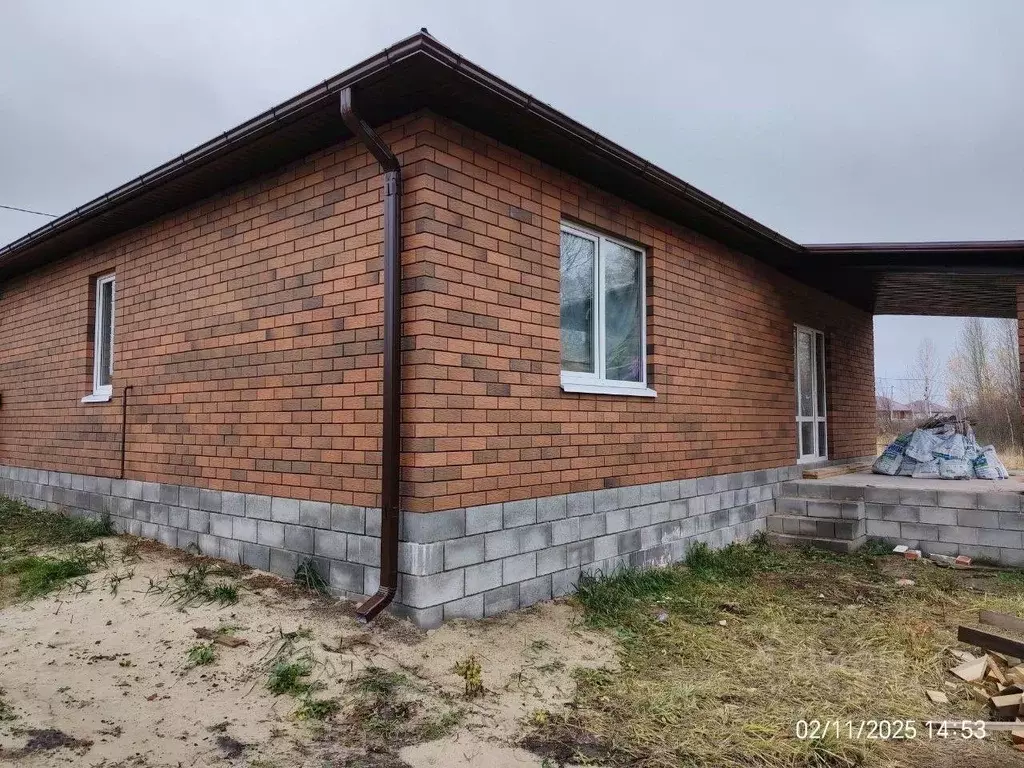 Дом в Белгородская область, Строитель Яковлевский городской округ,  ... - Фото 1