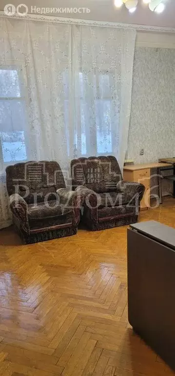 3-комнатная квартира: Курск, Сумская улица, 26 (66.4 м) - Фото 1