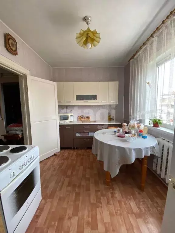 3-к кв. Бурятия, Улан-Удэ ул. 1-я Дзержинская, 43 (64.7 м) - Фото 2