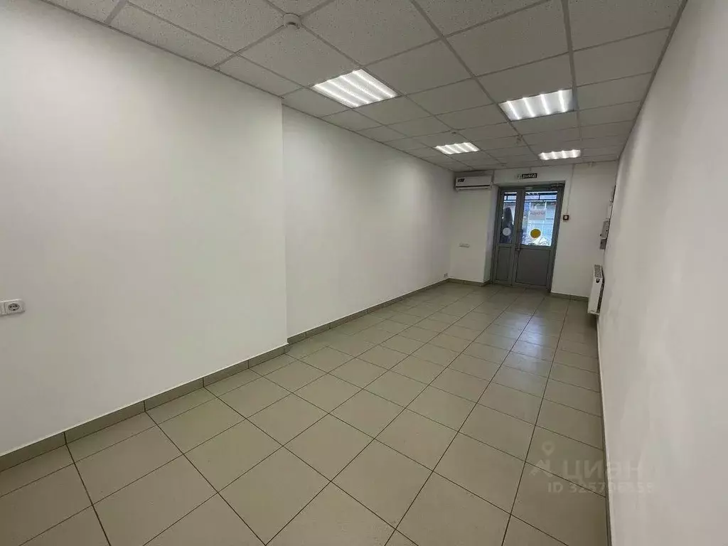 Торговая площадь в Краснодарский край, Усть-Лабинск ул. Ободовского ... - Фото 1