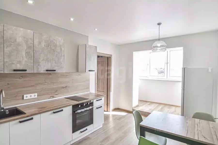 2-к кв. Сахалинская область, Южно-Сахалинск ул. Имени Ф.Э. ... - Фото 1