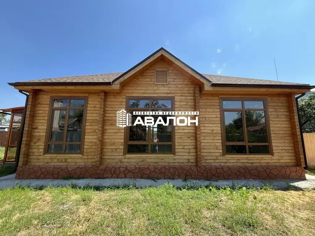 Дом в Ставропольский край, Ессентуки ул. Куйбышева, 11 (140 м) - Фото 1