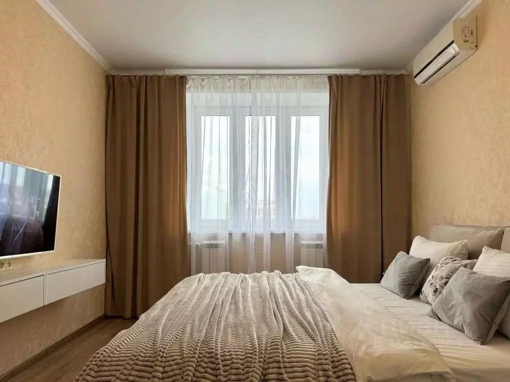1-к кв. Орловская область, Орел ул. Розы Люксембург, 33 (74.0 м) - Фото 1