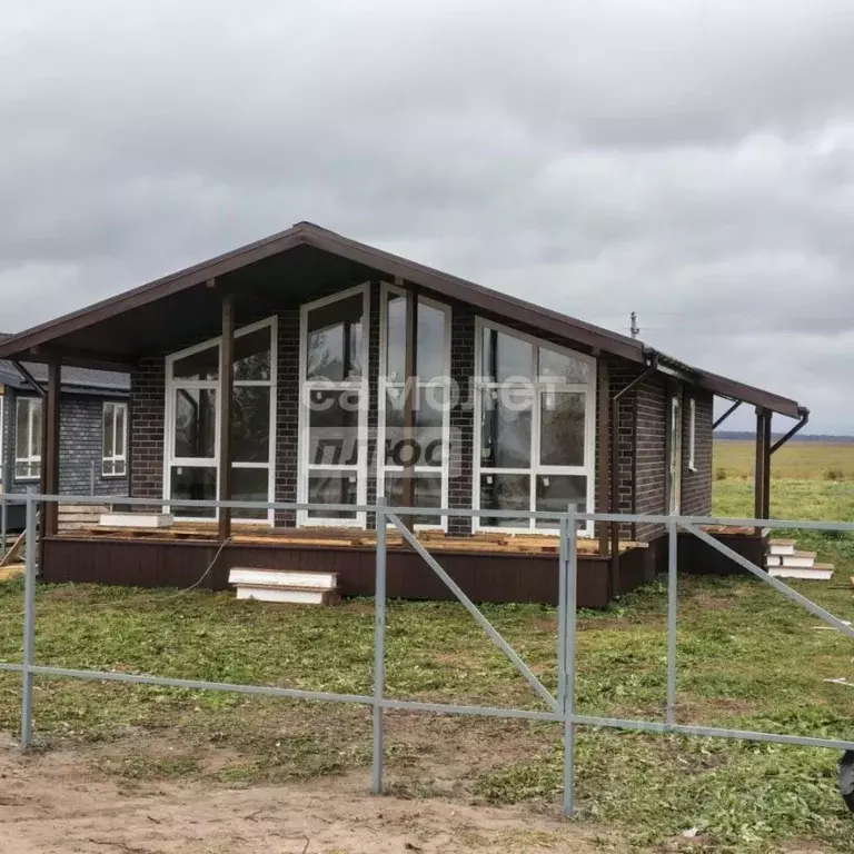 Дом в Марий Эл, Медведевский район, Пекшиксолинское с/пос, д. Большой ... - Фото 1