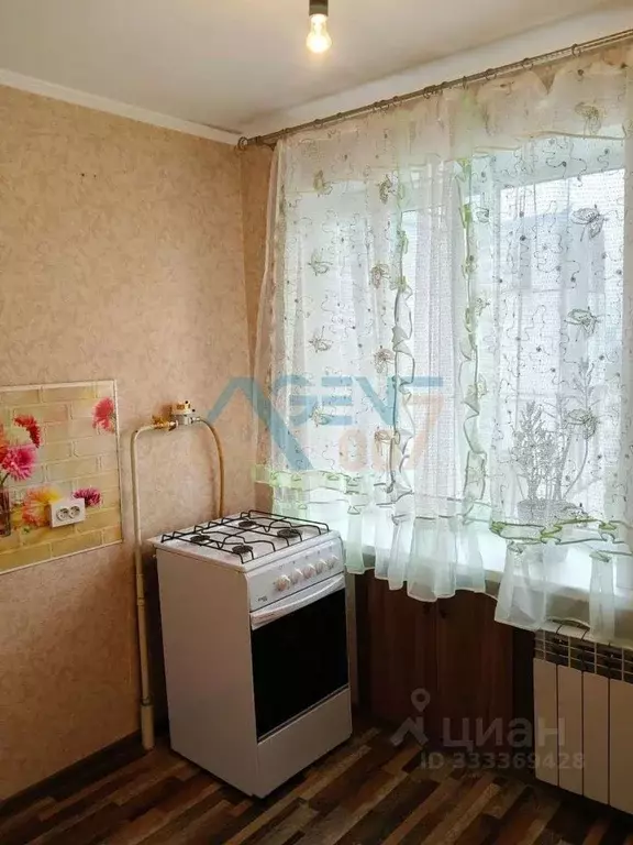 1-к кв. Белгородская область, Белгород Курская ул., 12 (30.9 м) - Фото 1