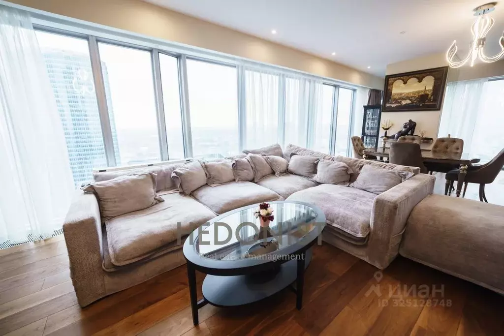 3-к кв. Москва 1-й Красногвардейский проезд, 21с2 (190.0 м) - Фото 1