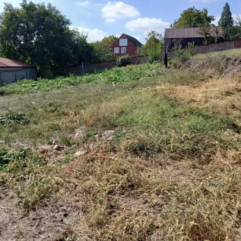 Участок в Чеченская республика, Грозный Тамбовская ул., 23 (7.5 сот.) - Фото 1