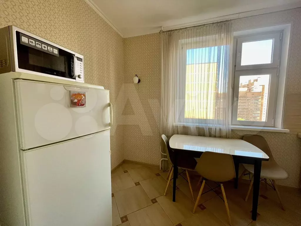 1-к. квартира, 40 м, 11/17 эт. - Фото 1