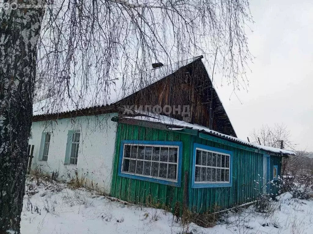 Дом в Каменский сельсовет, посёлок Советский, Береговая улица (35 м) - Фото 0