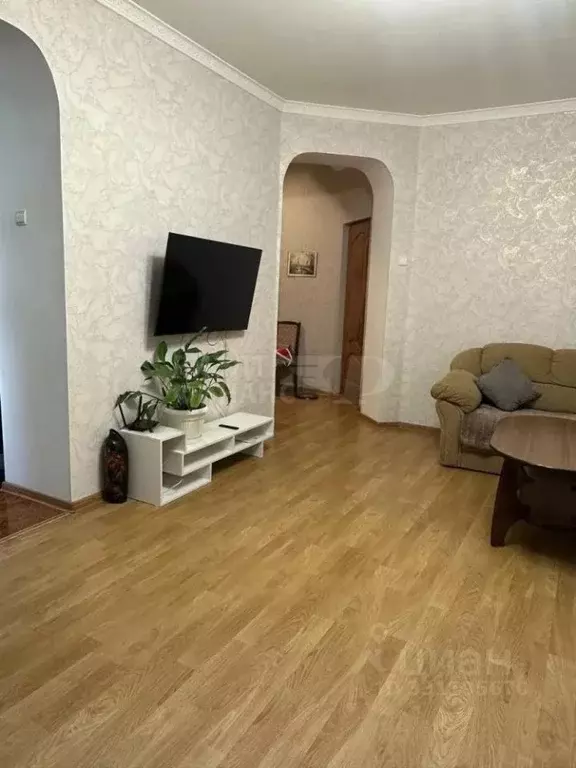 3-к кв. Калининградская область, Калининград Угловая ул., 5 (75.0 м) - Фото 1