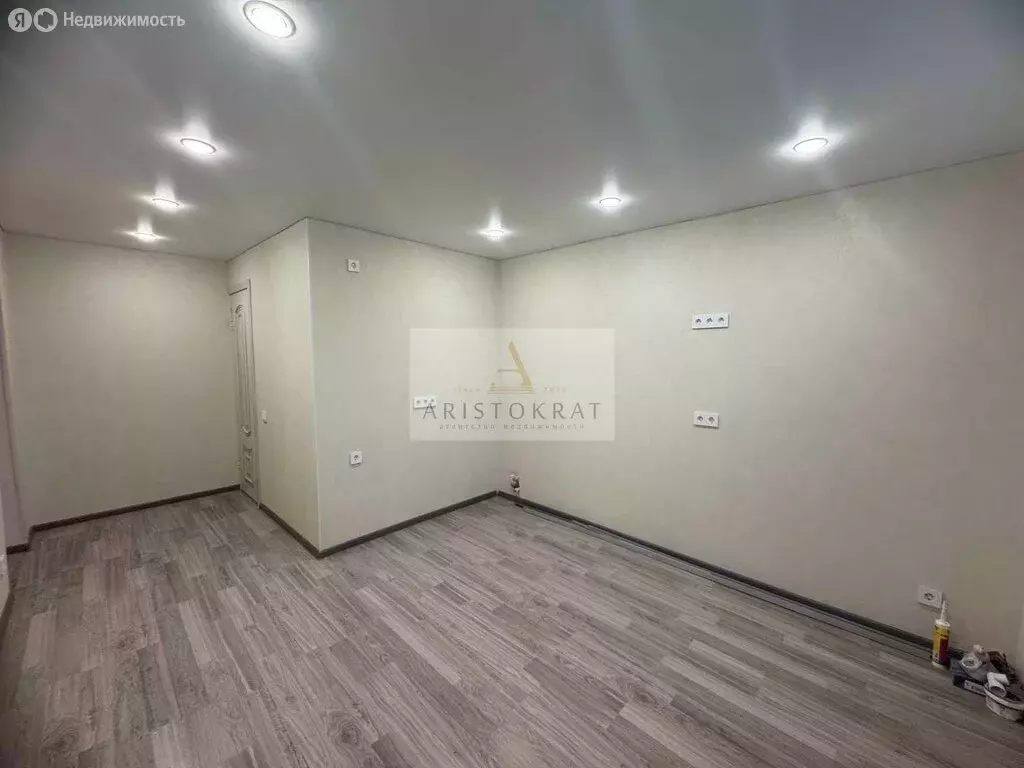 1к в -комнатной квартире ( м) - Фото 2