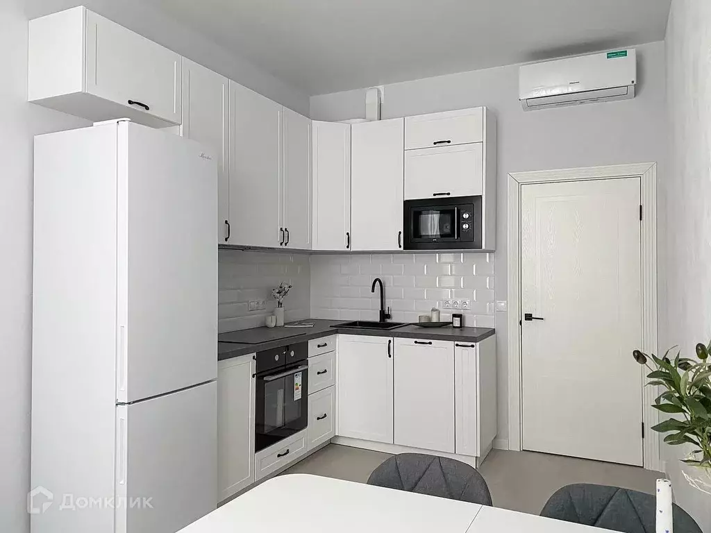 Продаётся 2-к квартира, 63 м - Фото 0