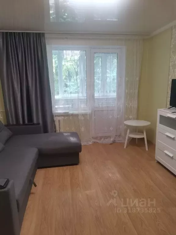 1-к кв. Краснодарский край, Туапсе ул. Фрунзе, 34 (28.0 м) - Фото 1