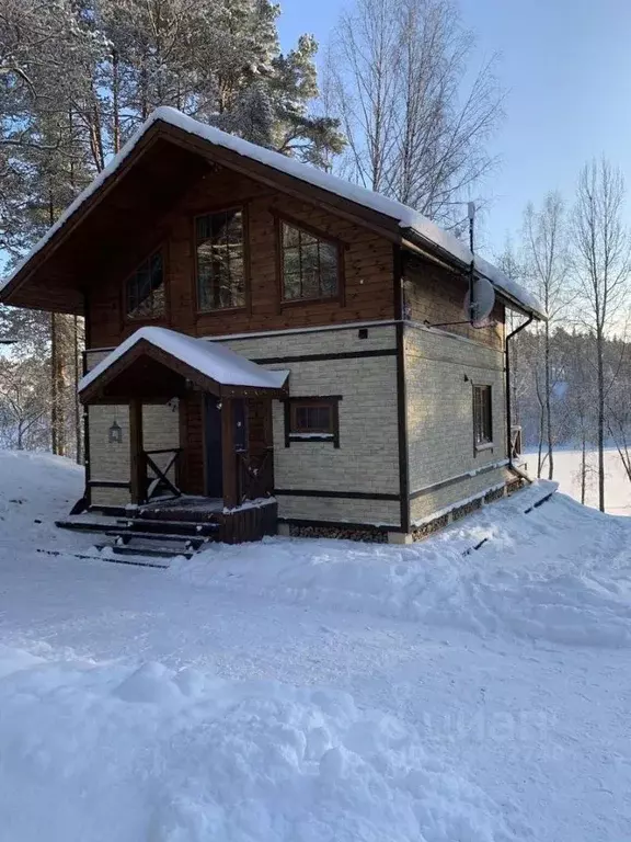 Дом в Карелия, Лахденпохский муниципальный округ, пос. Харвиа, Район ... - Фото 1