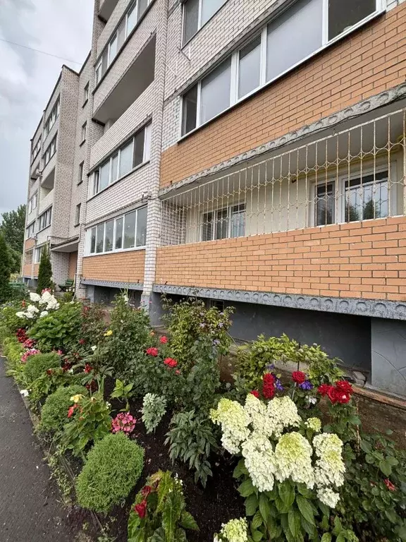 1-к кв. Смоленская область, Рославль 16-й мкр, 13А (40.0 м) - Фото 1