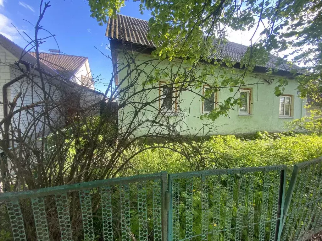 Дом в Брянская область, Брянск Бежицкая ул. (50 м) - Фото 1