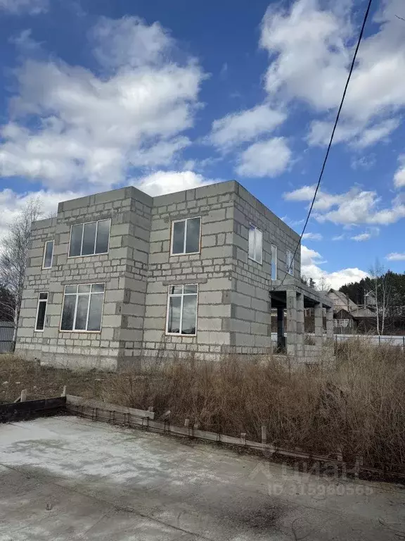 Коттедж в Свердловская область, Верхняя Пышма городской округ, пос. ... - Фото 1