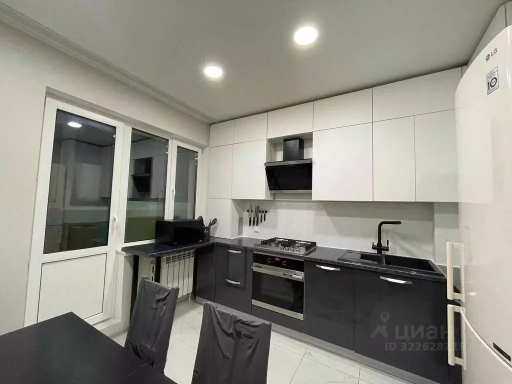 2-к кв. Саха (Якутия), Якутск просп. Михаила Николаева, 13/1 (58.0 м) - Фото 2