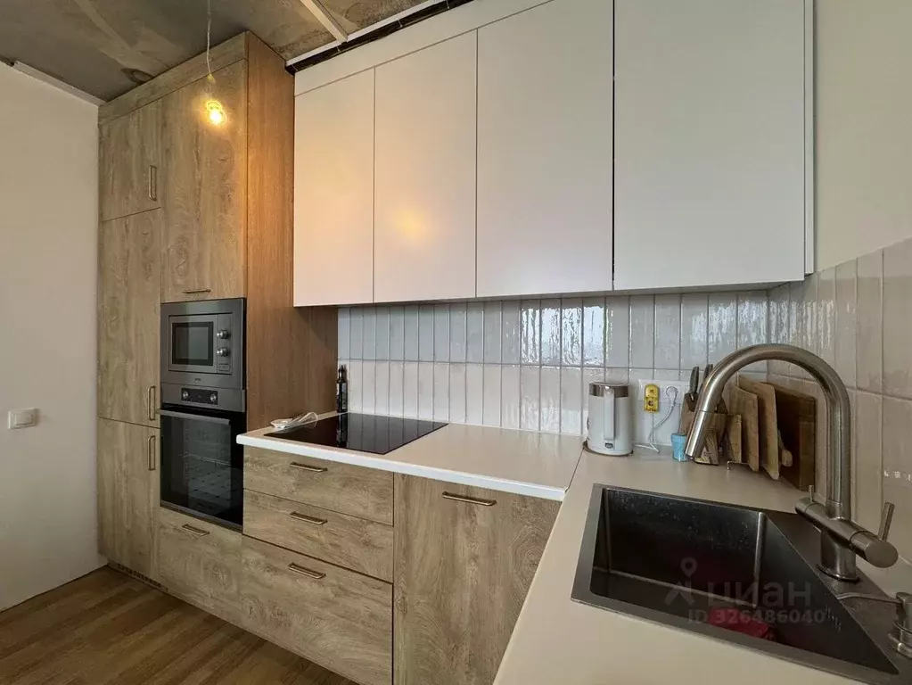 2-к кв. Кировская область, Киров ул. Чистопрудненская, 17 (57.0 м) - Фото 1