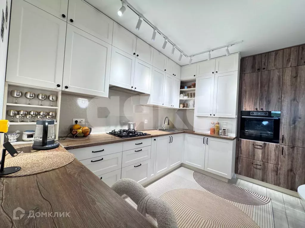 Продаётся 2-к квартира, 62 м - Фото 0