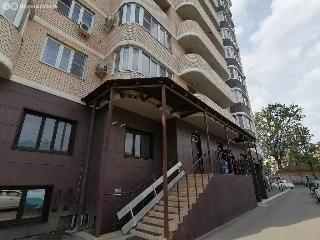 3-комнатная квартира: Краснодар, Таманская улица, 130/3 (78.3 м) - Фото 0