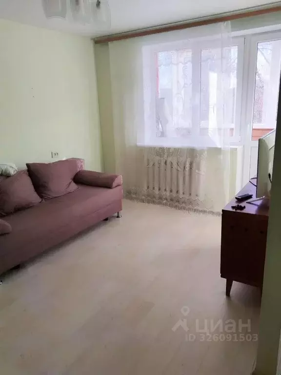 2-к кв. Тюменская область, Тюмень Одесская ул., 24 (45.0 м) - Фото 1