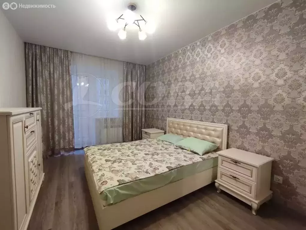 3-комнатная квартира: Тюмень, улица Ватутина, 6 (72 м) - Фото 2