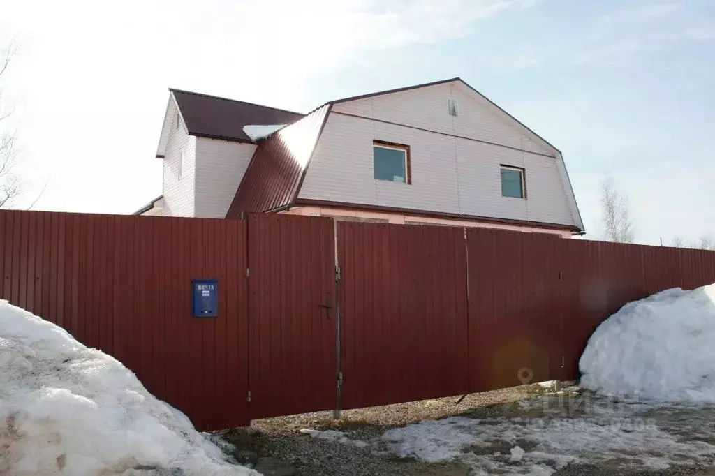 Дом в Ярославская область, Мышкин Загородная ул., 2Г/8 (100 м) - Фото 1