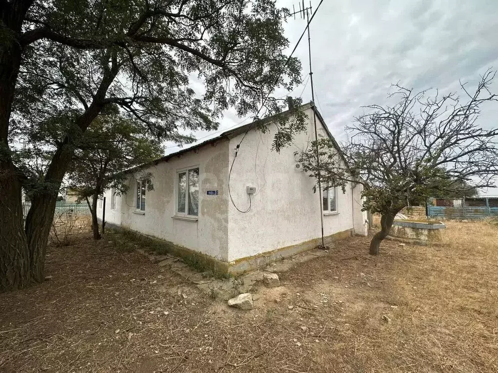 Дом в Калмыкия, Ики-Бурульский район, пос. Зунда-Толга ул. Южная, 19 ... - Фото 2