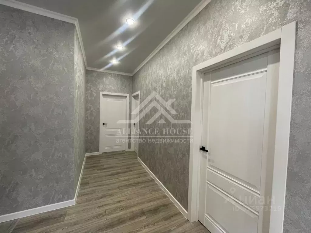 Дом в Татарстан, Казань Салмачи жилмассив, ул. Центральная (100 м) - Фото 1