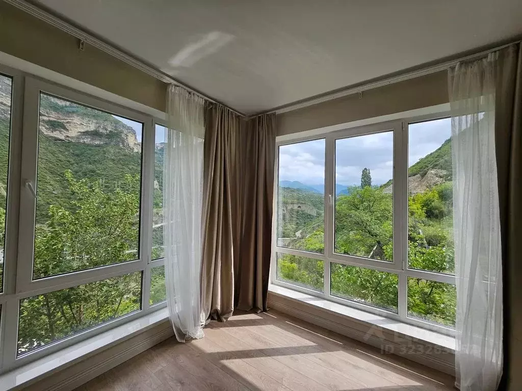 Дом в Дагестан, Гунибский район, Хиндах с/пос, с. Хиндах ул. ... - Фото 1