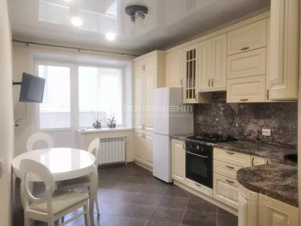 1-к кв. Владимирская область, Ковров ул. Строителей, 27/3 (45.0 м) - Фото 1