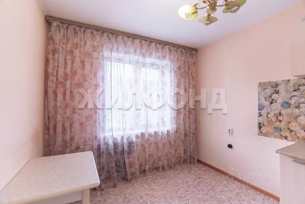 1-к кв. Алтайский край, Барнаул Власихинская ул., 85 (33.5 м) - Фото 0