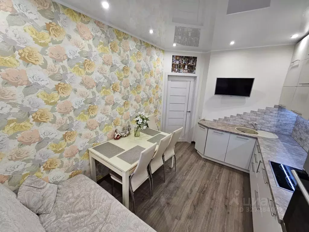 1-к кв. Тюменская область, Тюмень ул. Суходольская, 12 (41.0 м) - Фото 2