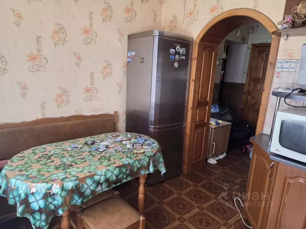 3-к кв. Калининградская область, Полесский муниципальный округ, пос. ... - Фото 1