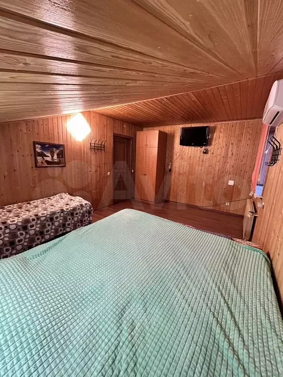 Комната 25 м, 2/2 эт. - Фото 0