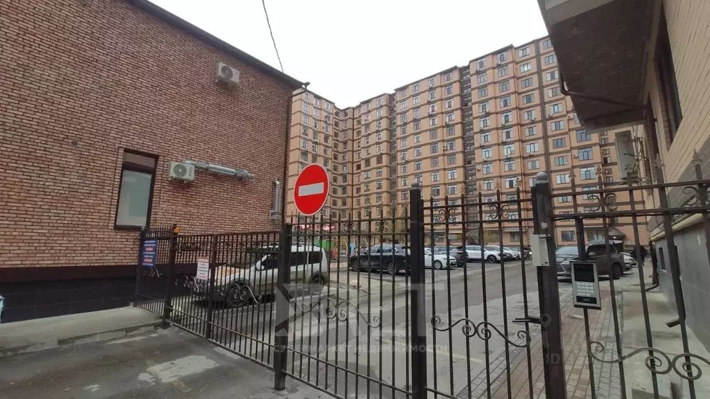 1-к кв. Дагестан, Махачкала ул. Абубакарова, 112 (51.0 м) - Фото 2
