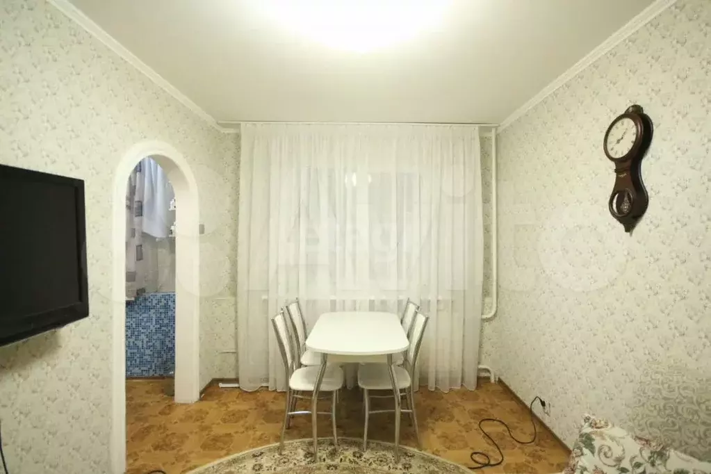 3-к. квартира, 65 м, 6/9 эт. - Фото 1